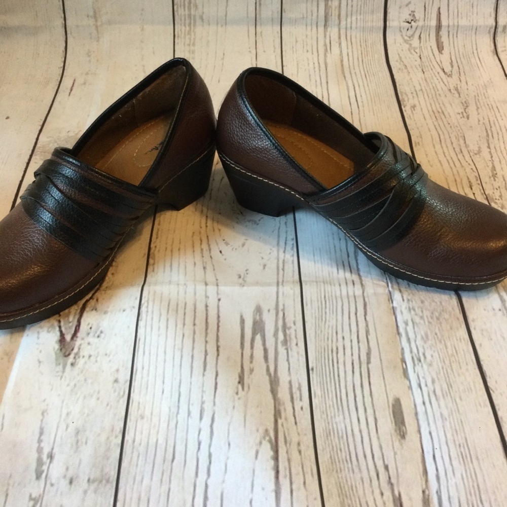 Thom McAn New Brown and Black Women's Dress Casual Loafers Slip On Size Womens 9 - Picture 4 of 8